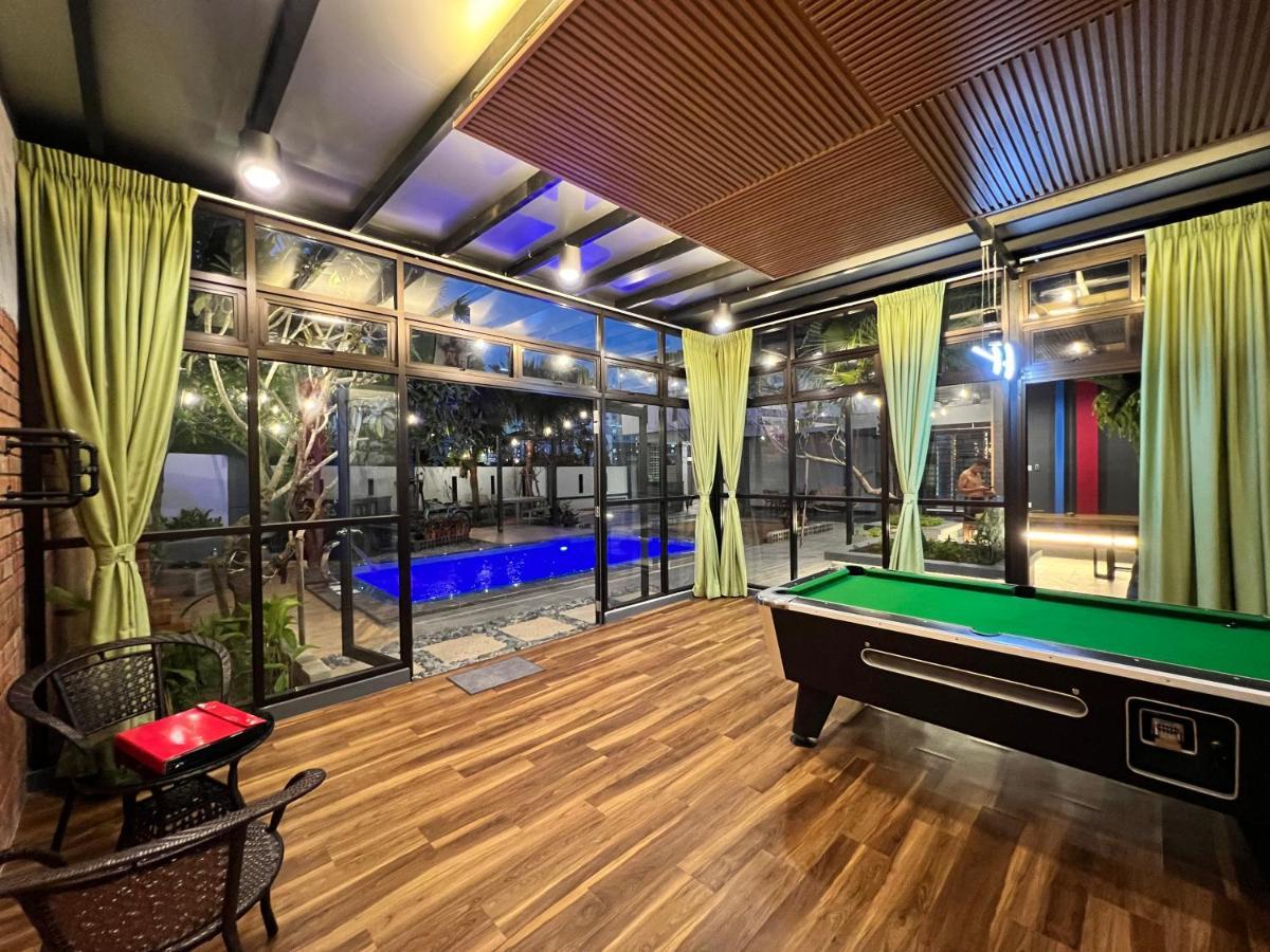 The Uniique Haus - Johor 1St Staycation Water Dining Experience ยะโฮร์บาห์รู ภายนอก รูปภาพ