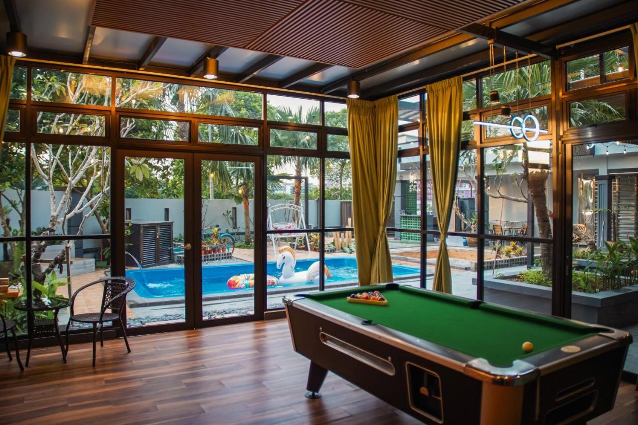 The Uniique Haus - Johor 1St Staycation Water Dining Experience ยะโฮร์บาห์รู ภายนอก รูปภาพ